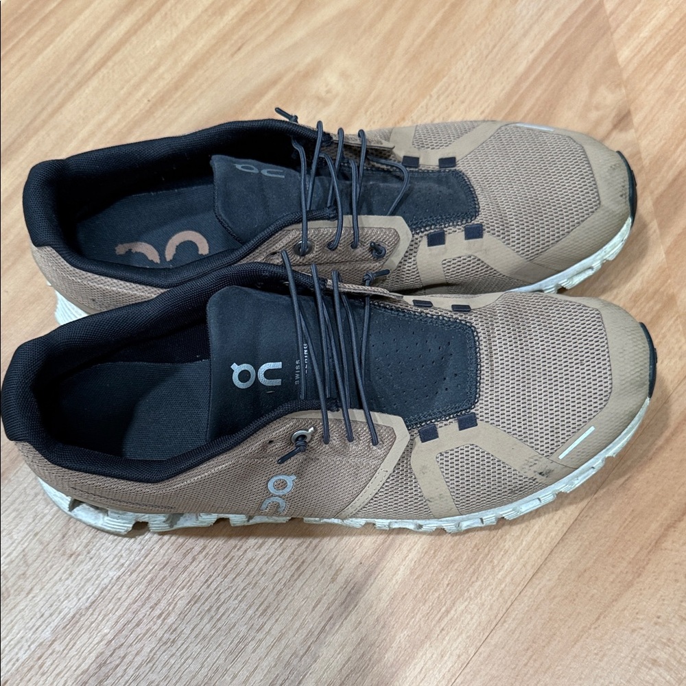 On Running Men's Brown and Black Athletic Shoes